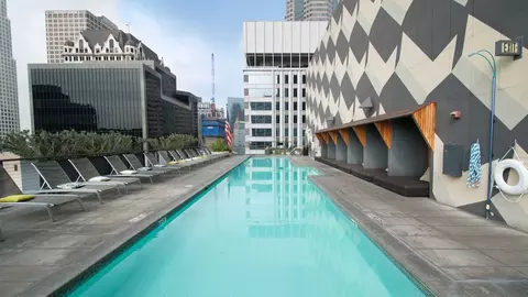 612 S Flower St, Los Angeles, CA 90017 photo 19