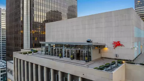 612 S Flower St, Los Angeles, CA 90017 photo 39