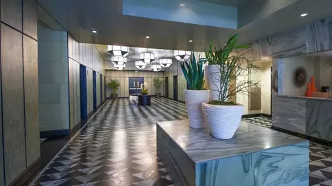 612 S Flower St, Los Angeles, CA 90017 photo 21