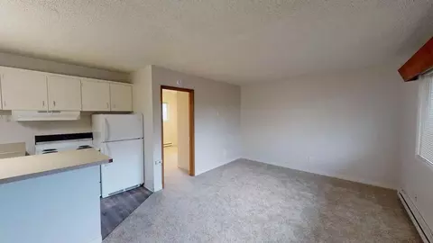 525 SE 28th Ave, Portland, OR 97214