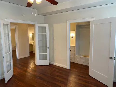 229 W 6th St, Long Beach, CA 90802