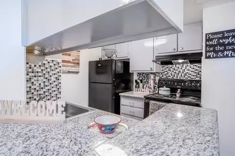 10000 Hammerly Blvd, Houston, TX 77080 photo 2