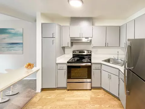 141 Del Medio Ave, Mountain View, CA 94040 photo 2
