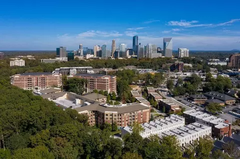 77 E Andrews Dr NW, Atlanta, GA 30305 photo 47