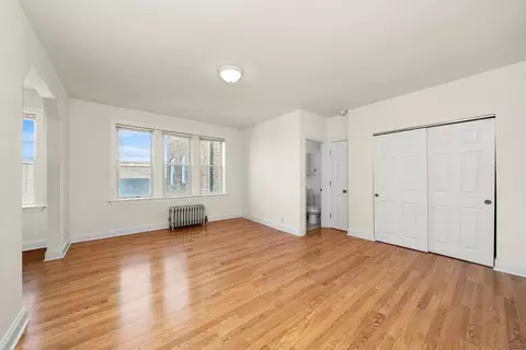 2600 N Kimball Ave, Chicago, IL 60647