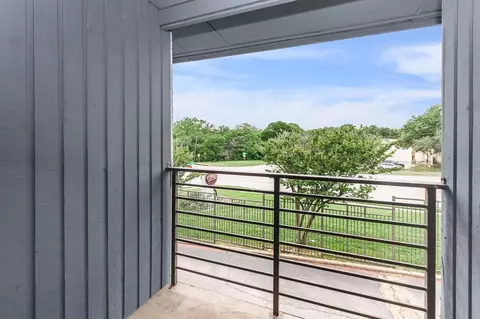 3035 W Pentagon Pkwy, Dallas, TX 75233 photo 18