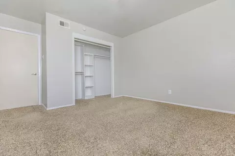 3035 W Pentagon Pkwy, Dallas, TX 75233 photo 11
