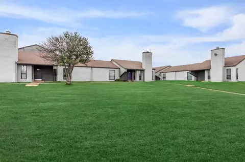 3035 W Pentagon Pkwy, Dallas, TX 75233 photo 22