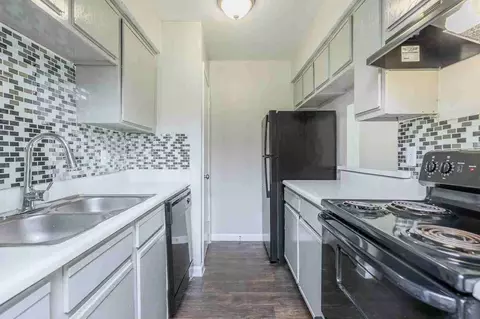 3035 W Pentagon Pkwy, Dallas, TX 75233 photo 38