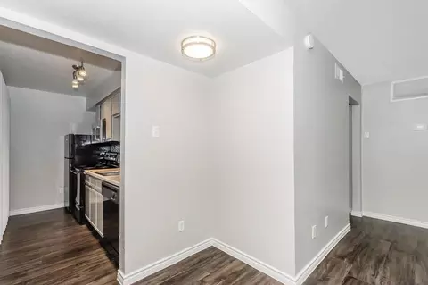 3035 W Pentagon Pkwy, Dallas, TX 75233 photo 3
