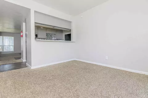 3035 W Pentagon Pkwy, Dallas, TX 75233 photo 23
