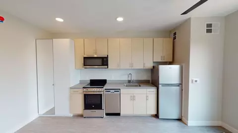 2530 University Ave, Des Moines, IA 50311 photo 3