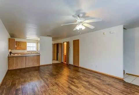 W Pleasant Woods Dr, Fayetteville, AR 72703