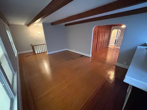 1229 Eastern Pkwy, Louisville, KY 40204