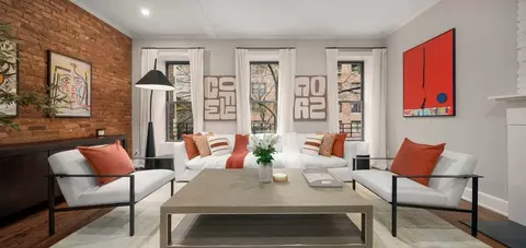 49 W 16th St, New York, NY 10011