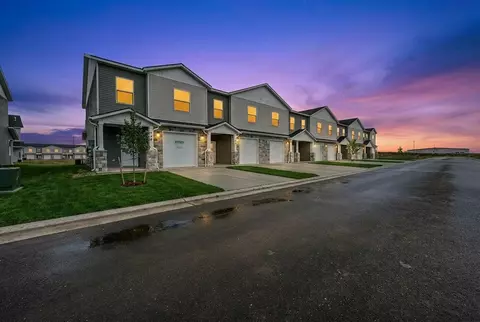 661 Brezza Dr, Sugar City, ID 83448