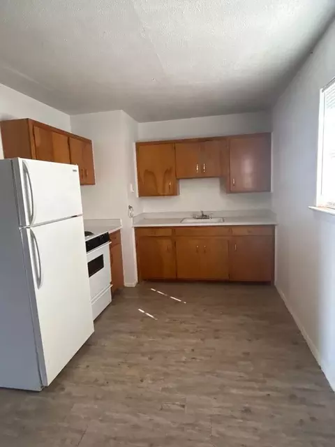 203 28th St, Canyon, TX 79015