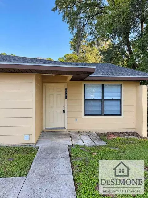 Ne 8th Ter, Ocala, FL 34470