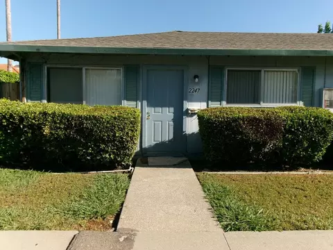 7903-07 7903-07 Arguello 2241-47 Hammer, Stockton, CA 95209
