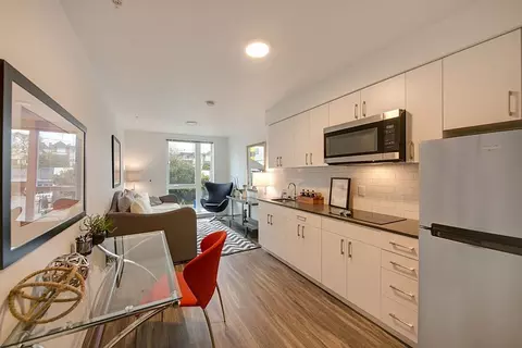 1715 12th Ave, Seattle, WA 98122