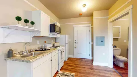 1020 SE 60th Ave, Portland, OR 97215