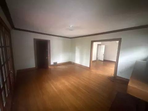 2179 Edgewood Dr Updown #2179-2179, University Heights, OH 44118