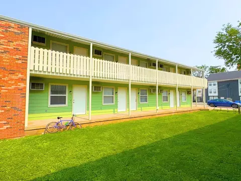 Rally Apts, Champaign, IL 61820