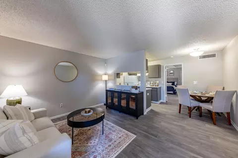 4141 W Glendale Ave, Phoenix, AZ 85051 photo 3