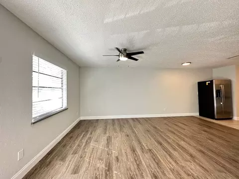 5502 8th Street Ct W, Bayshore Gardens, FL 34207