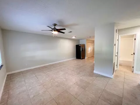 5502 8th Street Ct W, Bayshore Gardens, FL 34207