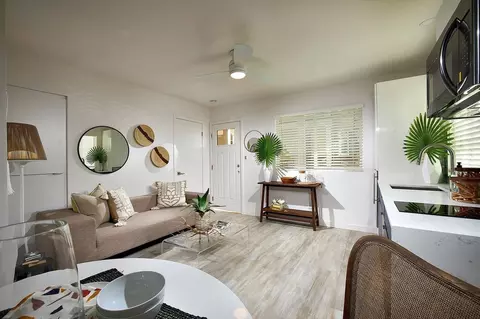 901 Turquoise St, San Diego, CA 92109