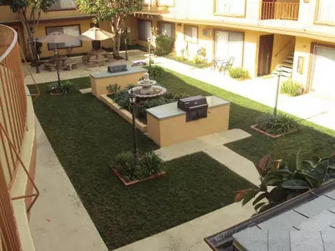 1271 Boynton St, Glendale, CA 91205