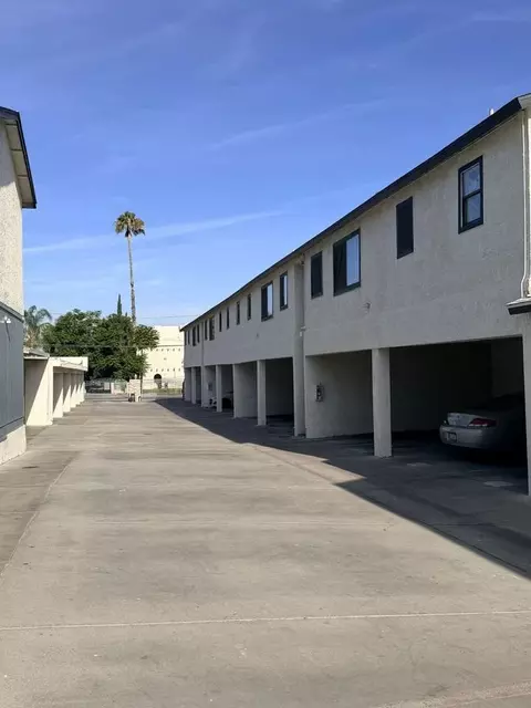 248 S Yale St, Hemet, CA 92544