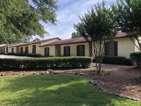 6913 Bullet Blvd, Columbus, GA 31907