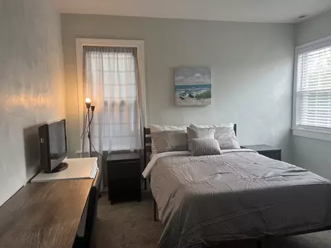 217 W 30th St, Norfolk, VA 23504