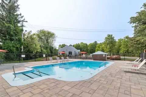 9 Bonney Ln, Mansfield, MA 02048 photo 5