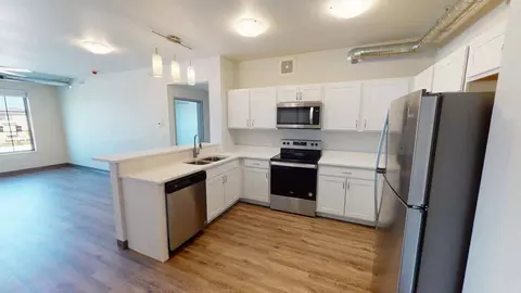 1520 NW Irvinedale Dr, Ankeny, IA 50023