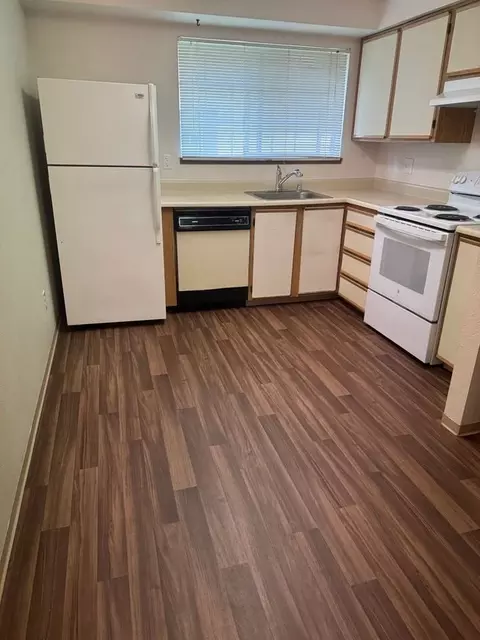1120 37th St SE, Auburn, WA 98002