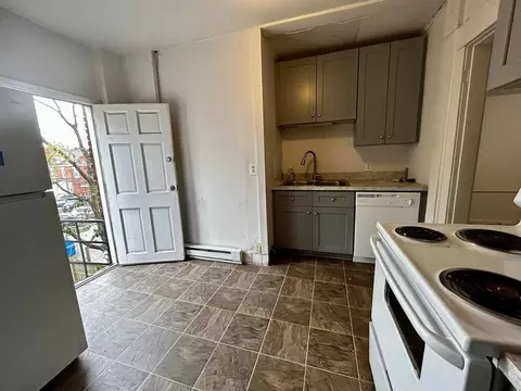 1814 Summit St, Columbus, OH 43201