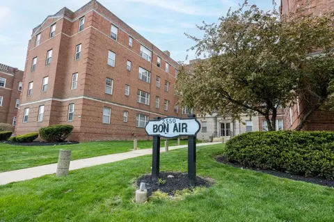 2550 Kemper Rd, Shaker Heights, OH 44120