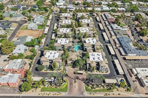 4502 E Indian School Rd, Phoenix, AZ 85018 photo 4