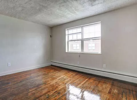 1527 Park Blvd, Camden, NJ 08103