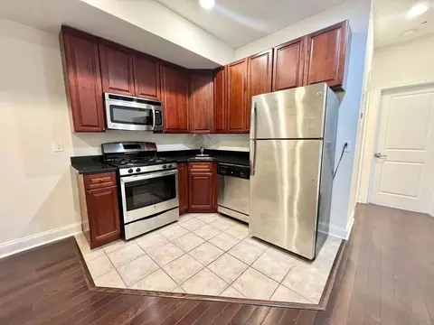 1928 N 17th St, Philadelphia, PA 19121
