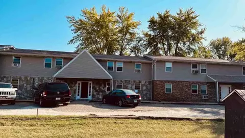 2207 2231 Brookdale Ln, Pekin, IL 61554