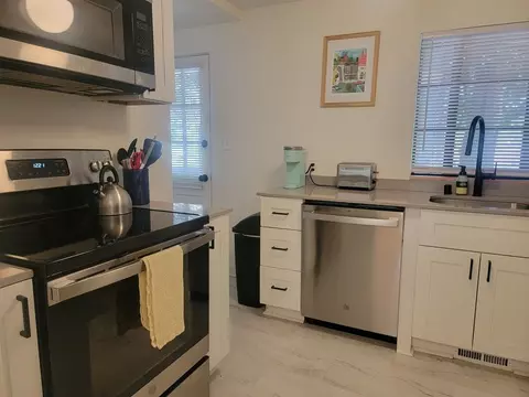 217 W 9th Ave, Spokane, WA 99204