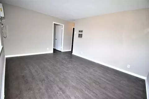 132 A St, Clarksville, TN 37042
