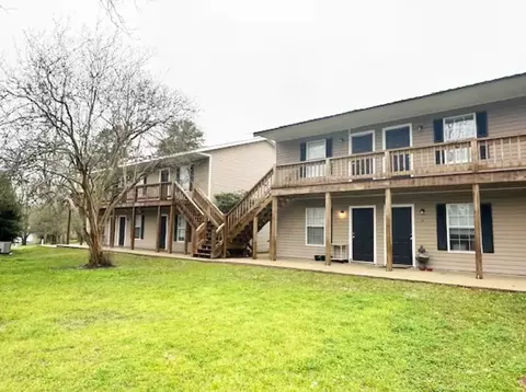 801 Main St, Ellisville, MS 39437