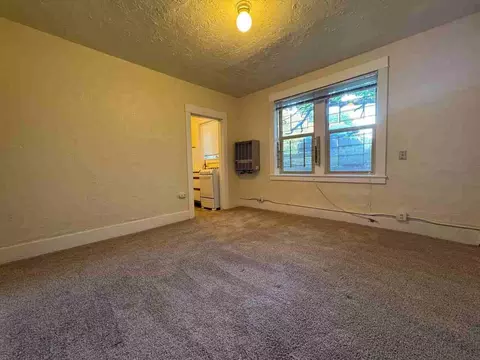 1812 E Republican St, Seattle, WA 98112