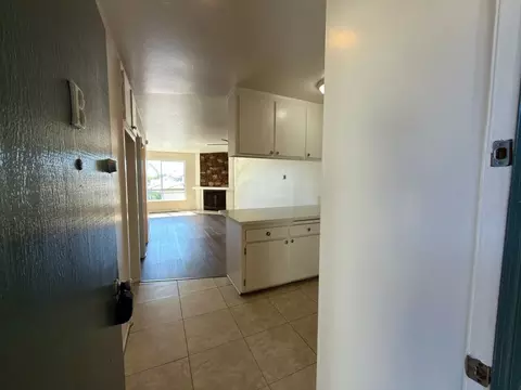 335 S Lemon St, Orange, CA 92866