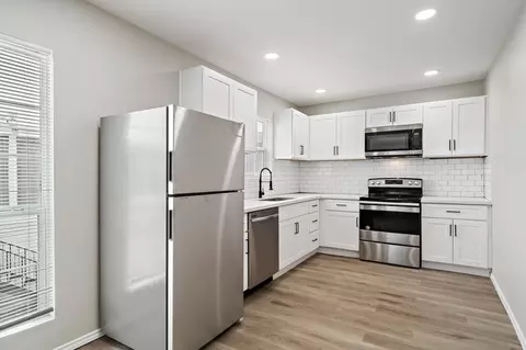 9711 Linkmeadow Ln, Houston, TX 77025
